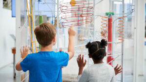 Jerome Bruner Theory of Cognitive Development 4 children learning